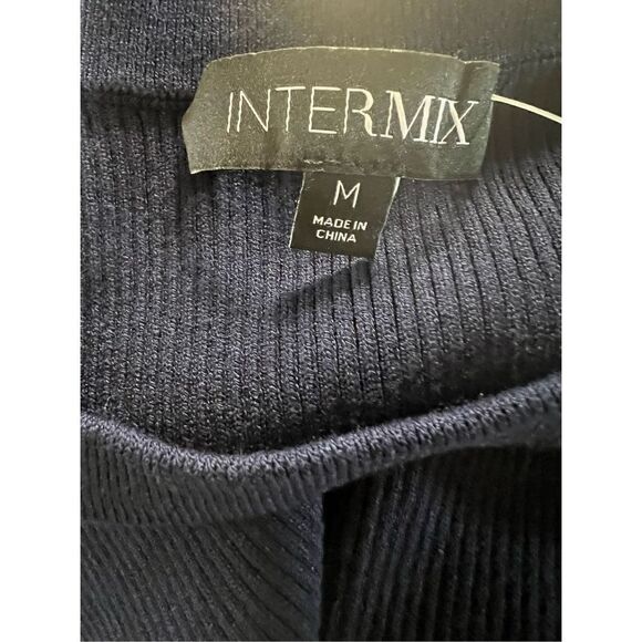 Intermix Women's Navy Crew Neck Katya Rib Knit Short Sleeve Crop Top Size M NWT - Picture 4 of 6